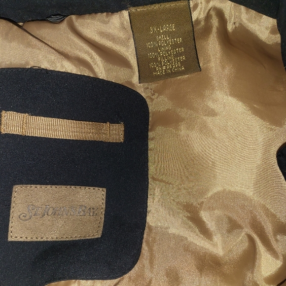 ST. John's Bay size 3xl Puffer Vest - Picture 3 of 3